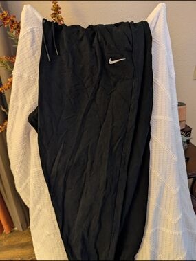 Nike Black and White Logo Tag Sweatpants